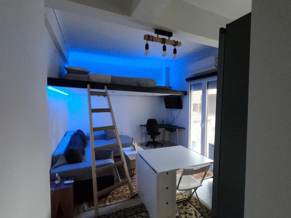 Fotografie z fotogalerie ubytování Luxury Little Loft Heaven v destinaci Piraeus