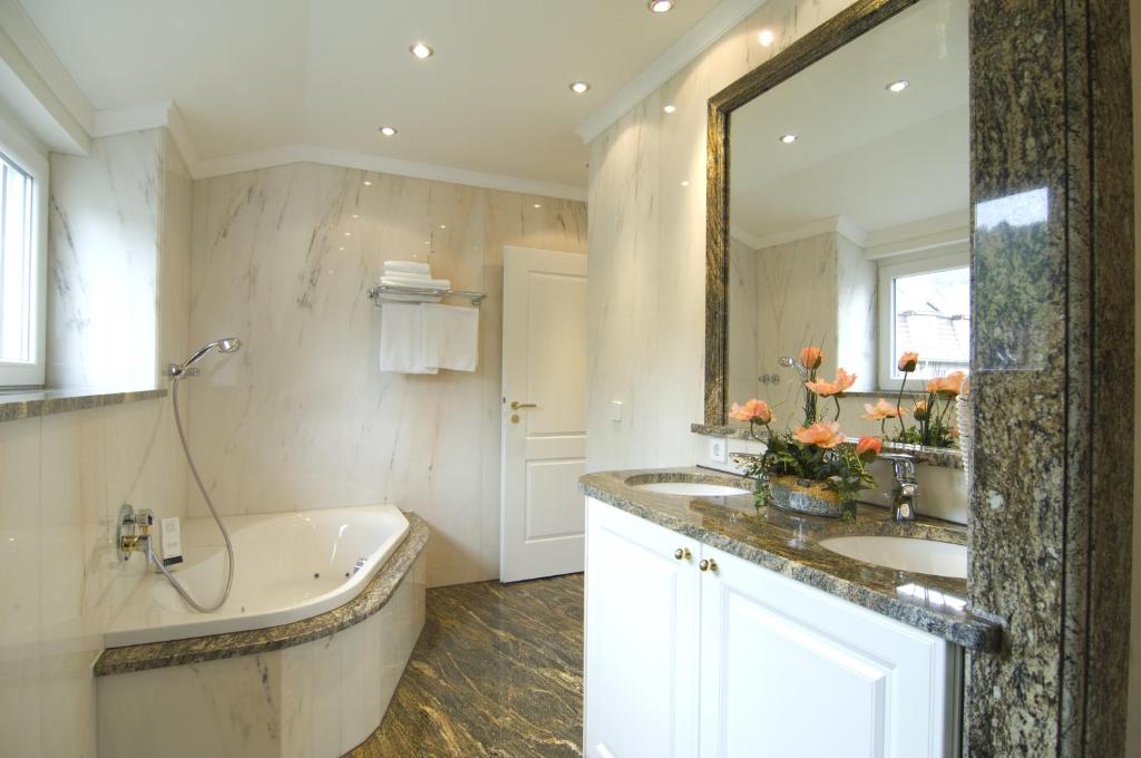 Hotel Ochsen Stuttgart - Resim 31