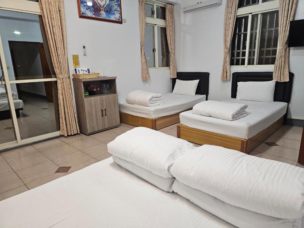 Fire B&B - Habitación Cuádruple Con Balcón