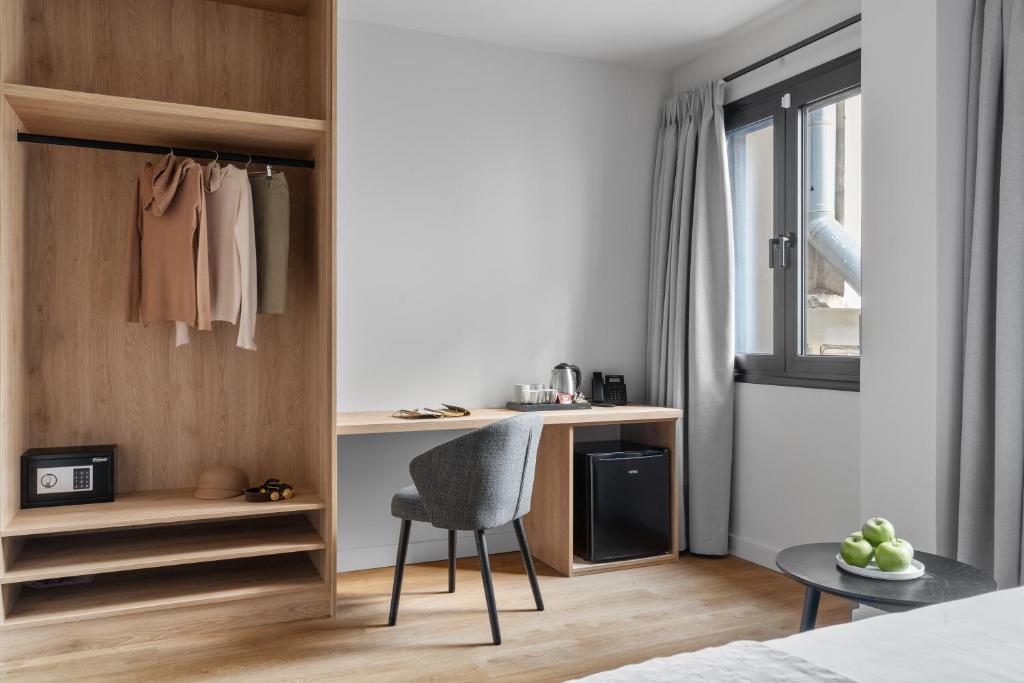Kuchyň nebo kuchyňský kout v ubytování Azur Hotel Volos
