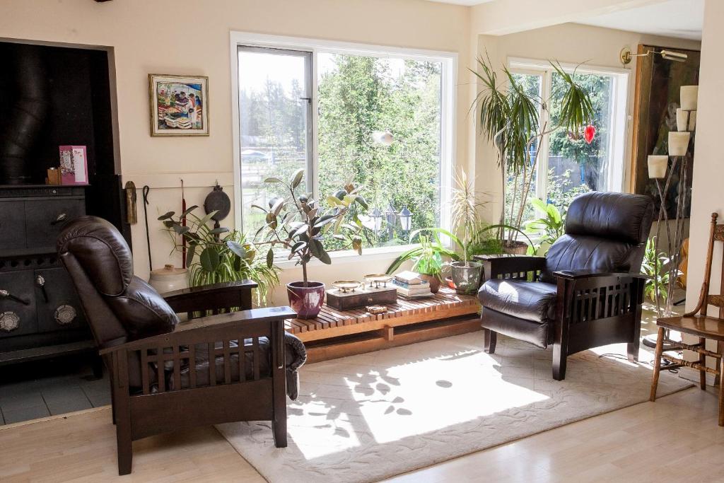 Hidden Valley Bed and Breakfast - Housity