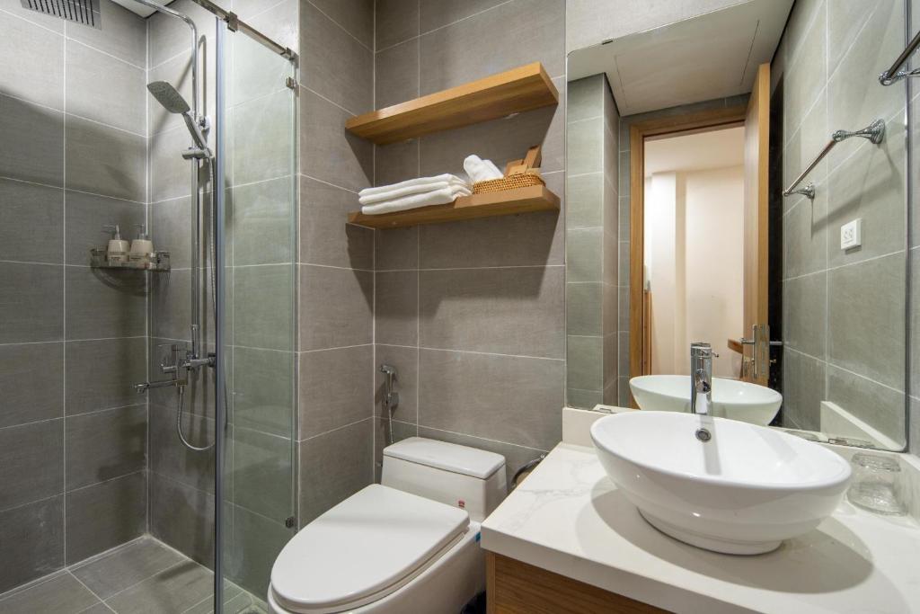Koupelna v ubytování Studio-Vincent Apartment HaNoi