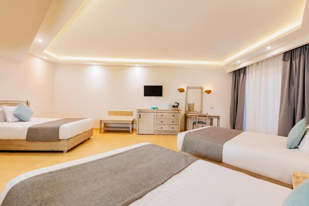 Sunrise Alma Bay Resort - 13