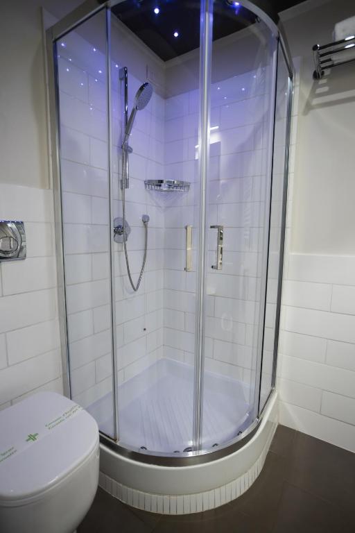 Black Hotel - Resim 42