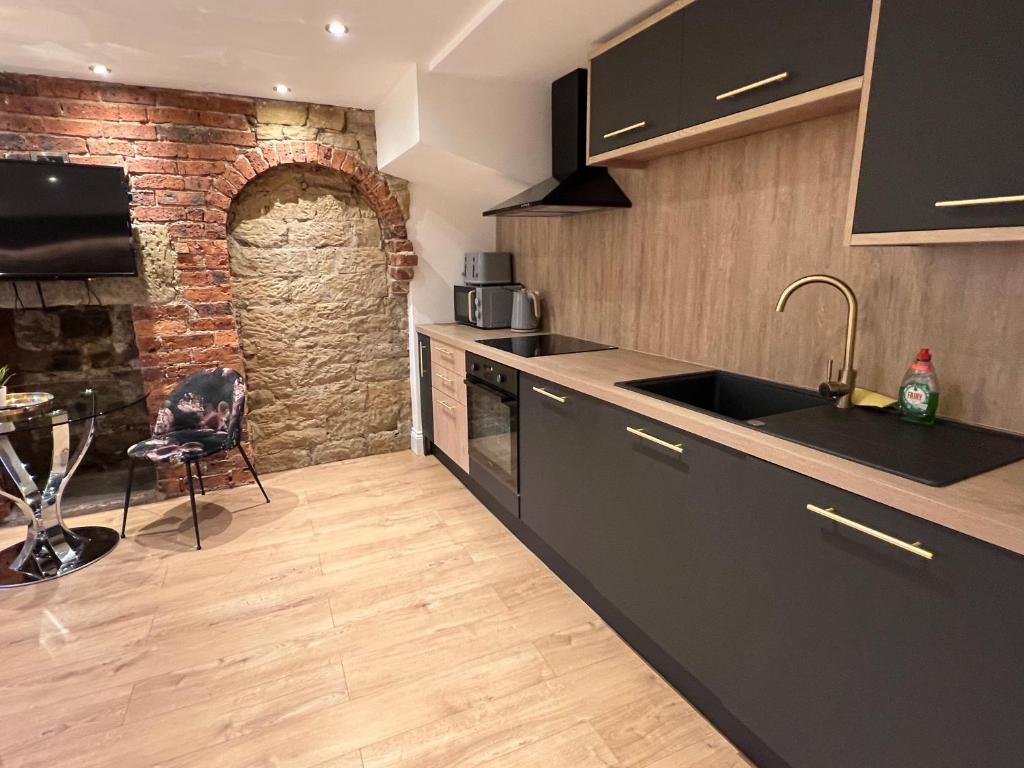 Luxury Kitchens Barnsley: Stunning Designs for Elegant Homes
