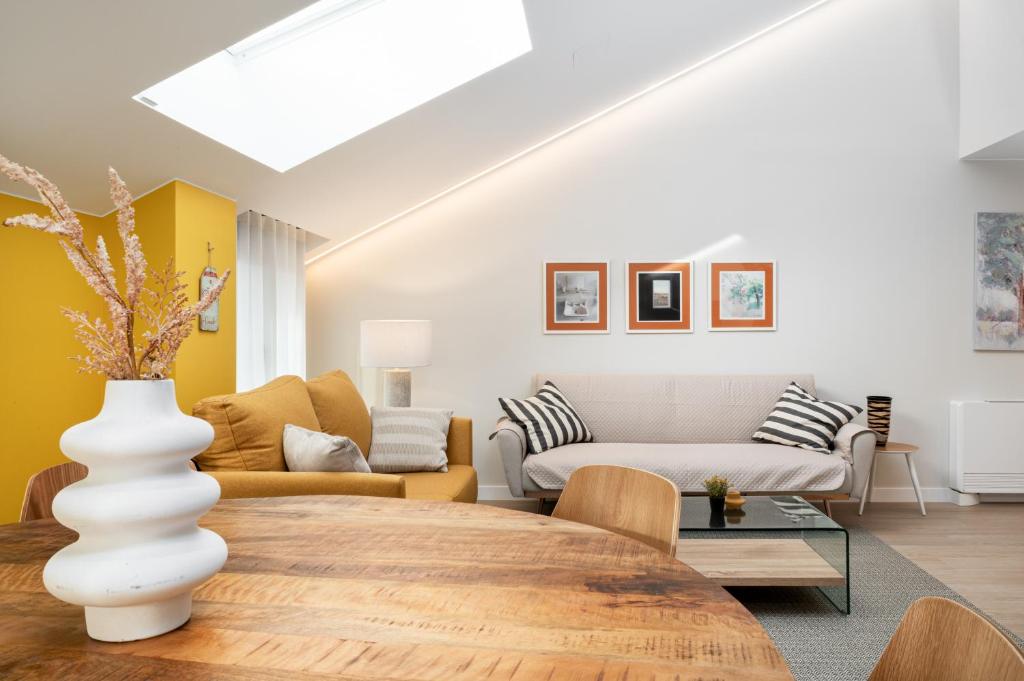Apartamentos Torre del Reloj - Penthouse Apartment