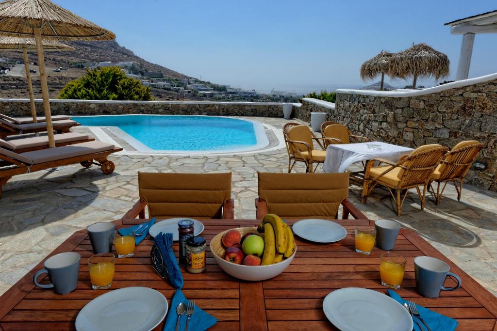 Πισίνα στο ή κοντά στο Villa Lucia kalafati area