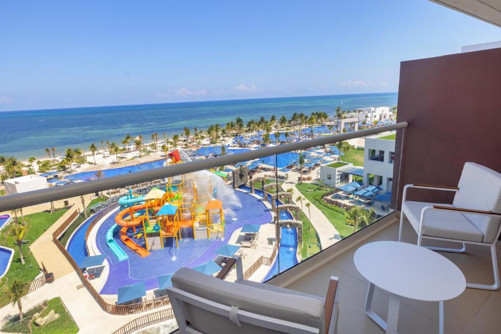 Royalton Splash Riviera Cancun, An Autograph Collection All-Inclusive Resort - Luxuriöse Junior Suite Am Meer Im Diamond Club