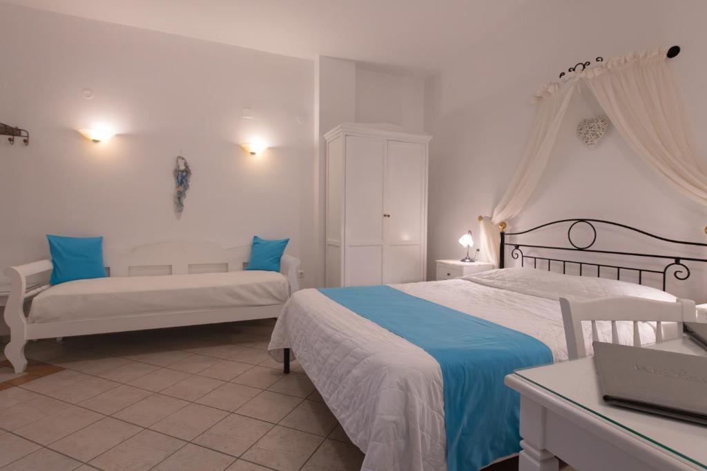 Reverie Santorini Hotel - 5