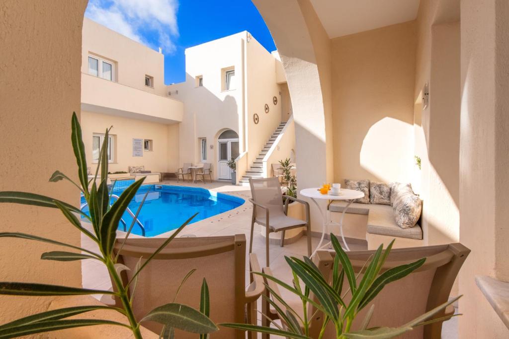 Reverie Santorini Hotel Reverie Santorini Hotel