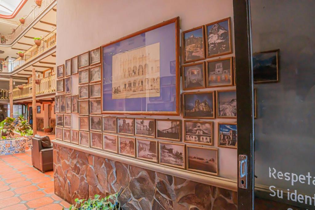 Fotografie z fotogalerie ubytování HOTEL ZAPOTLAN v destinaci Ciudad Guzmán