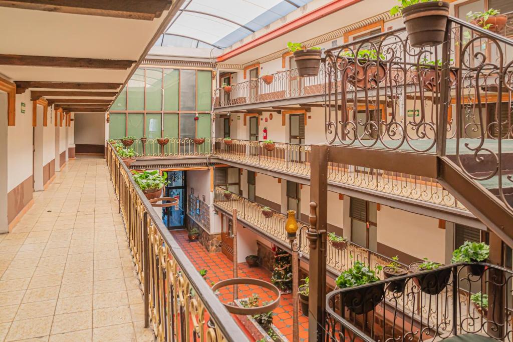 Balkón nebo terasa v ubytování HOTEL ZAPOTLAN