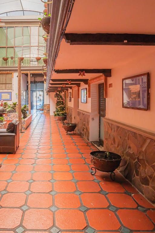 Fotografie z fotogalerie ubytování HOTEL ZAPOTLAN v destinaci Ciudad Guzmán