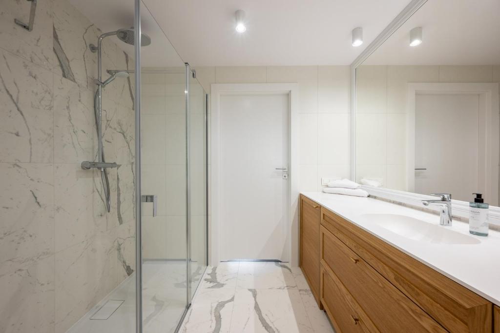 Sea Collection by Marina Royale - Apartamento De Dos Dormitorios Con Vistas Al Mar