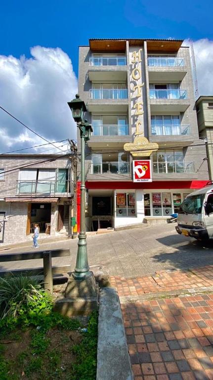 a street light in front of a building at Hotel Dorado San Luis in San Luis