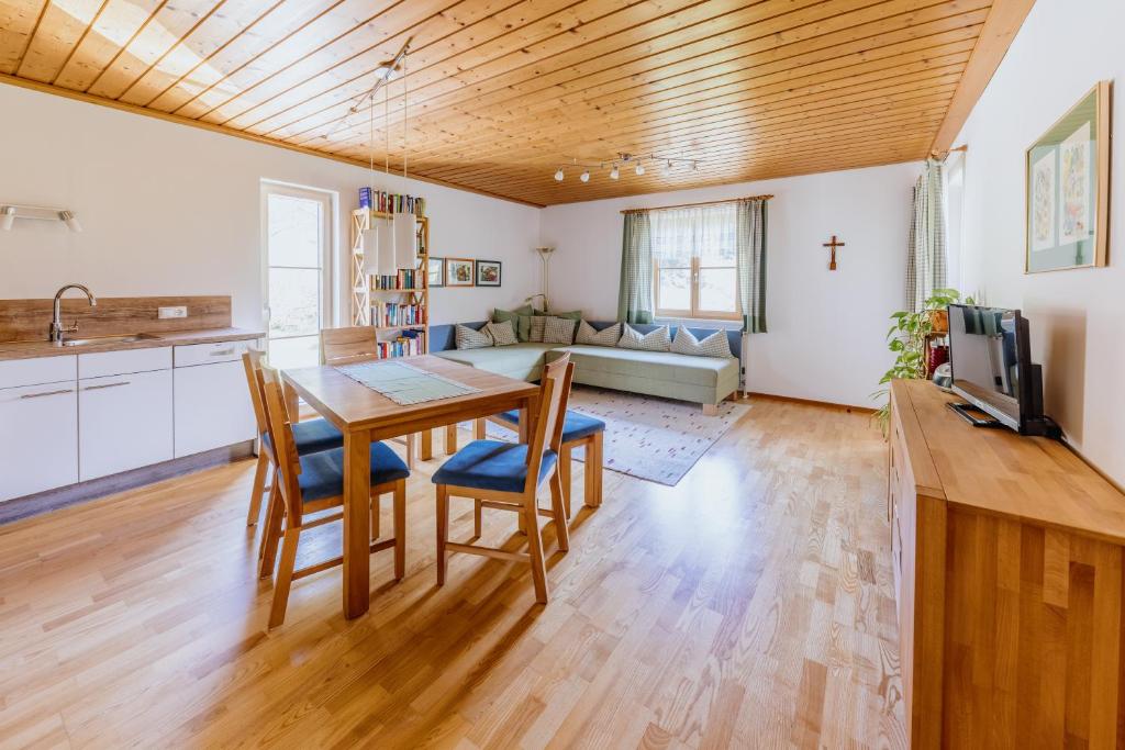 Kuchyň nebo kuchyňský kout v ubytování Bio-Bauernhof Auernig