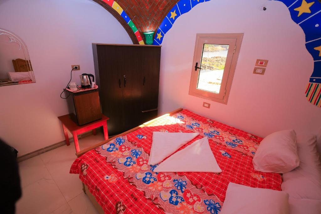 Nubian Popeye - Roof top - Nile View - 13