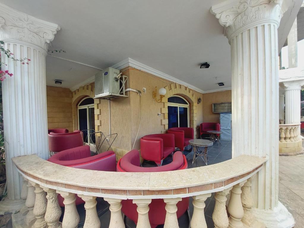 A seating area at Resort altayar Villa altayar 2- Aqua Park