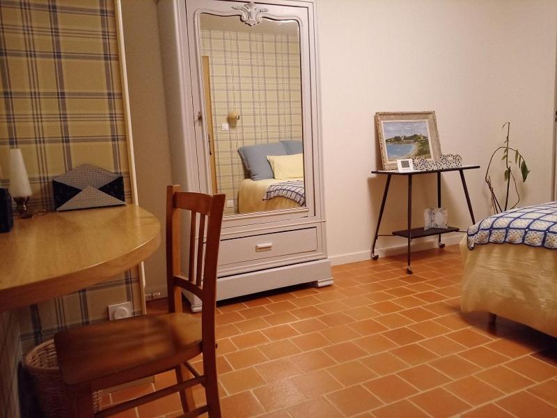 à la Mainguère, chambres d'hôtes - Habitación Individual Con Baño Privado