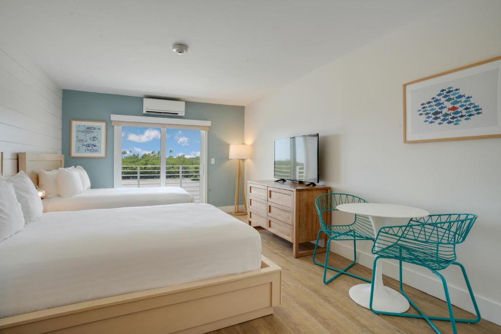 Fisher Inn Resort & Marina photo