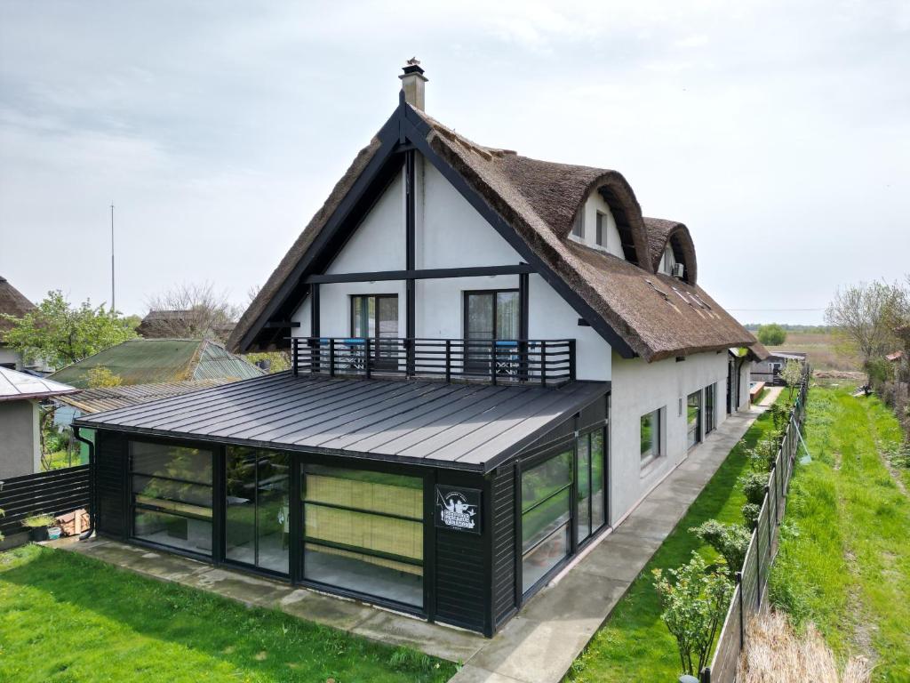 Pensiunea Pescarul Vanator Delta Dunarii - отзывы и видео