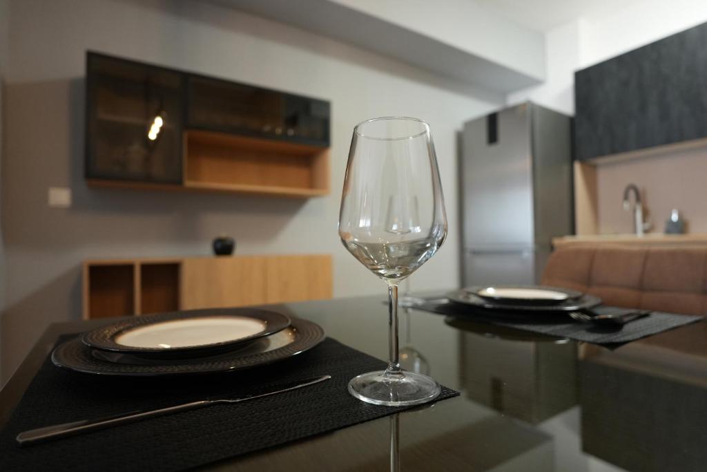 Kuchyň nebo kuchyňský kout v ubytování Modern & Luxe Getaway ~ Parking