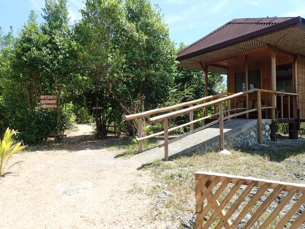 Zahrada ubytování Eskapo Verde Lodge Moalboal