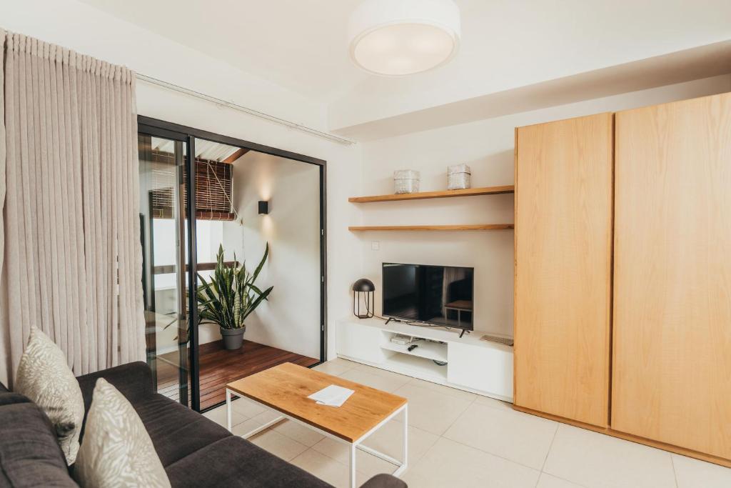 TV a/nebo společenská místnost v ubytování Studio - résidence côtière luxe