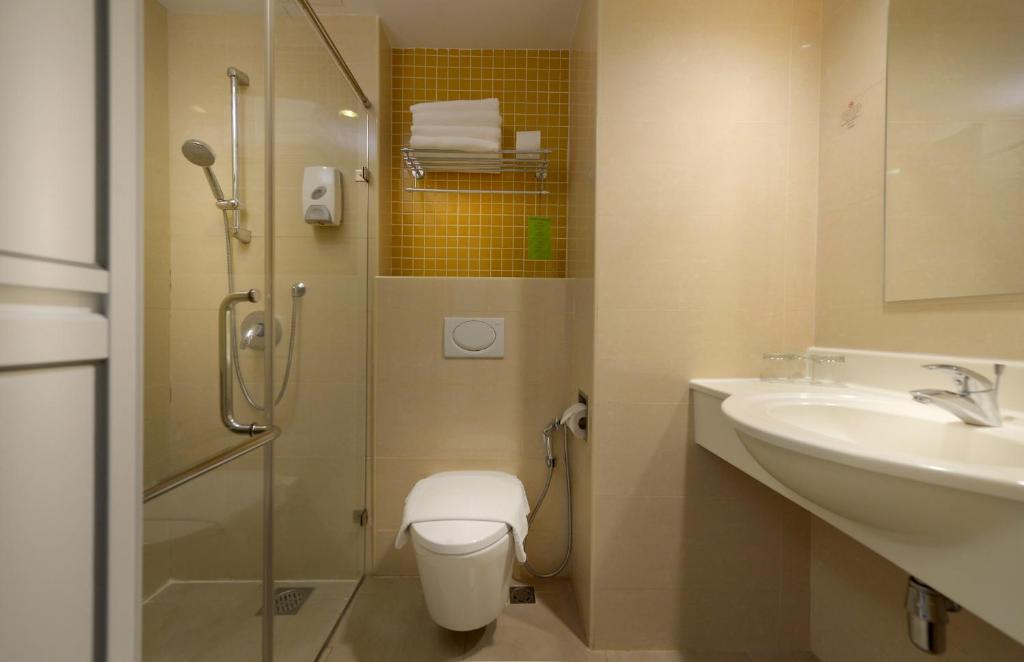 Koupelna v ubytování Cititel Express Kota Kinabalu