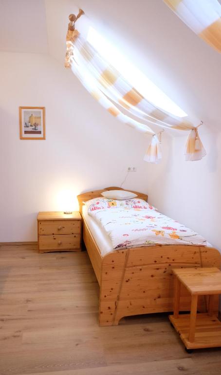 Posteľ alebo postele v izbe v ubytovaní Landhaus Schaidreith