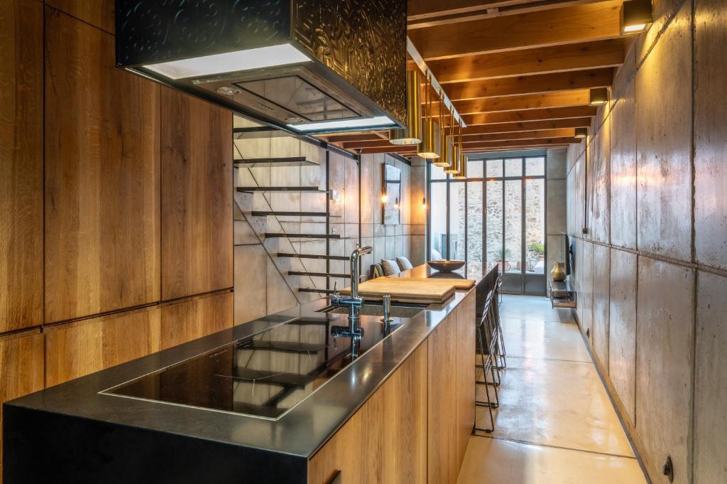 Photo de la galerie de l'établissement L'Arpète, rue Trivalle, à Carcassonne