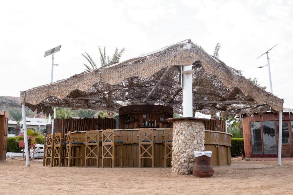 Restaurace v ubytování Turquoise Beach Hotel