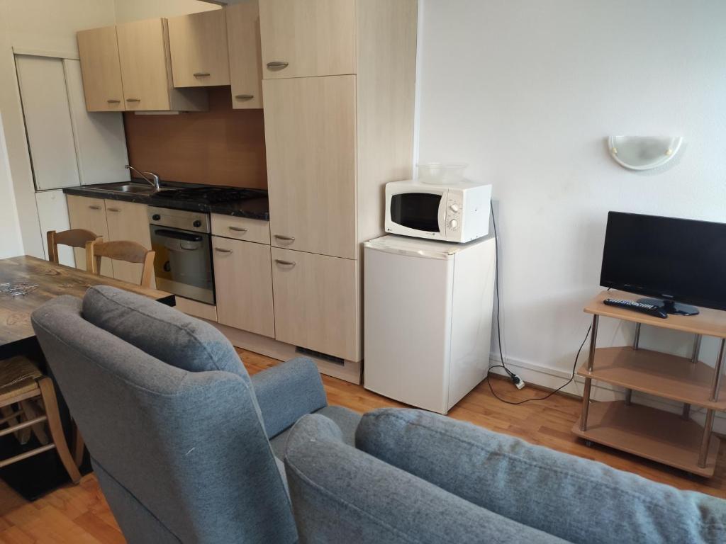 Le Panoramic - Apartment With Balcony