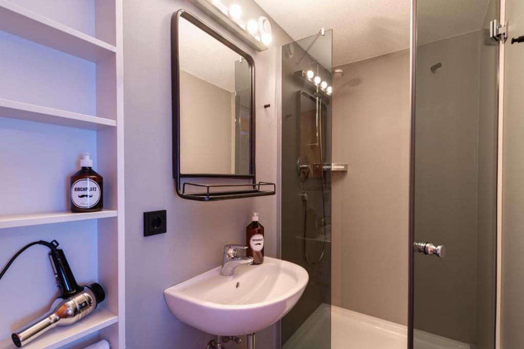 Hotel Pension Kirchplatz - 2