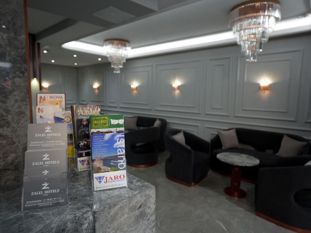 Posezení v ubytování Zalel Hotels Laleli