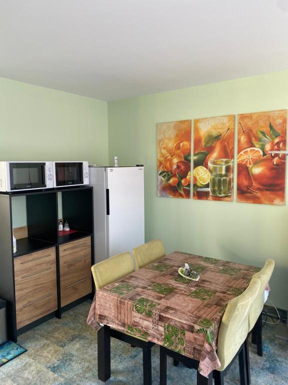 Kuchyň nebo kuchyňský kout v ubytování Atrium Garni