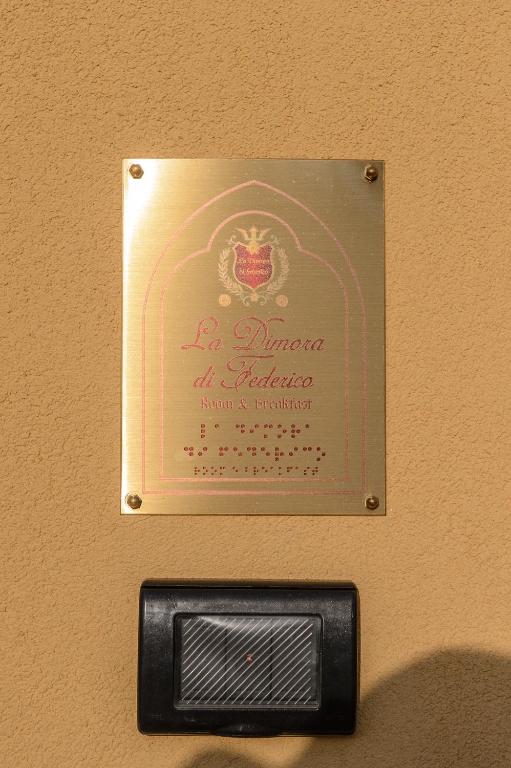 Certyfikat, podpis lub inny dokument wystawiony w obiekcie La Dimora di Federico