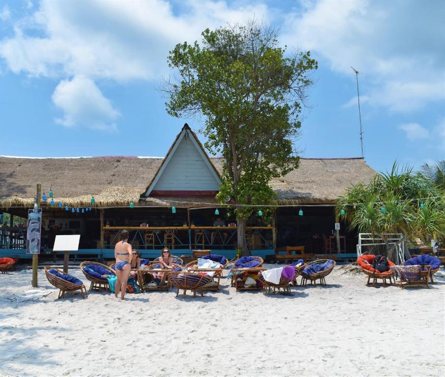 The Big Easy Koh Rong Samloem 6