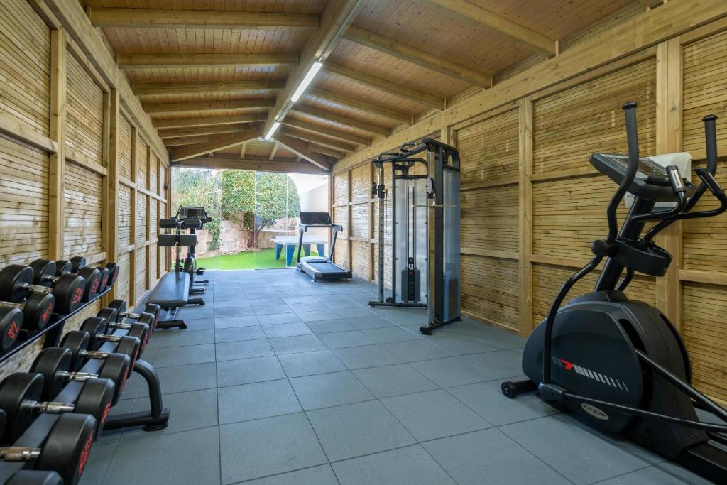 Fitness centrum a/nebo fitness zařízení v ubytování THB Maria Isabel - Adults Only
