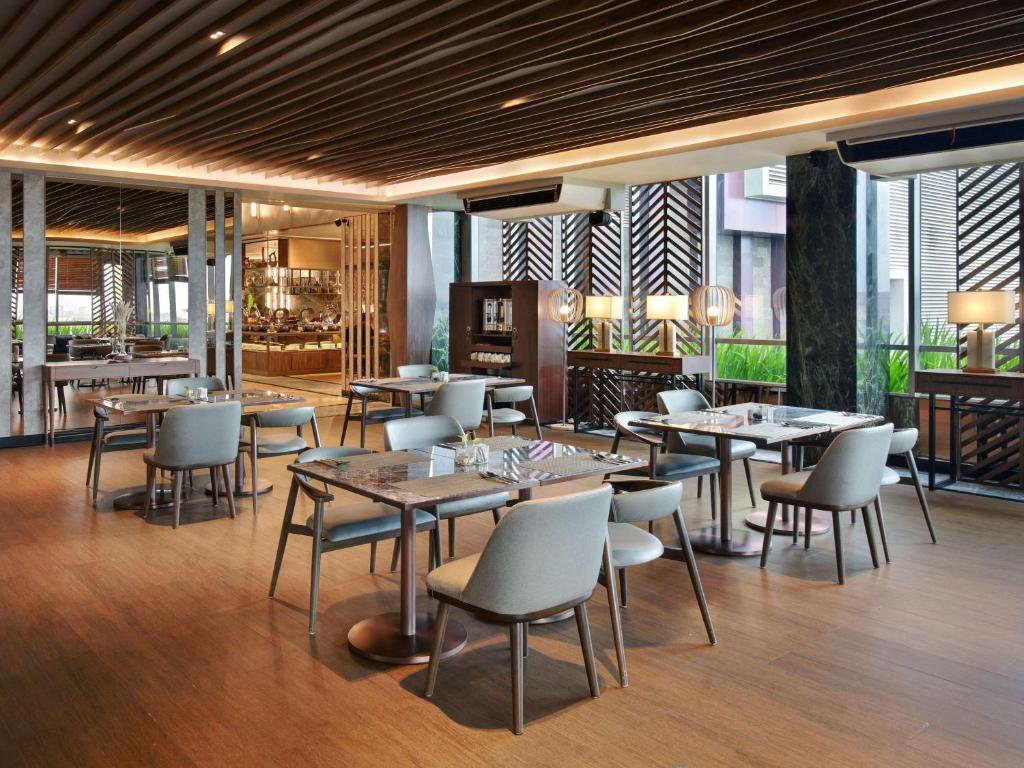 Restaurace v ubytování Mercure Pangkalan Bun