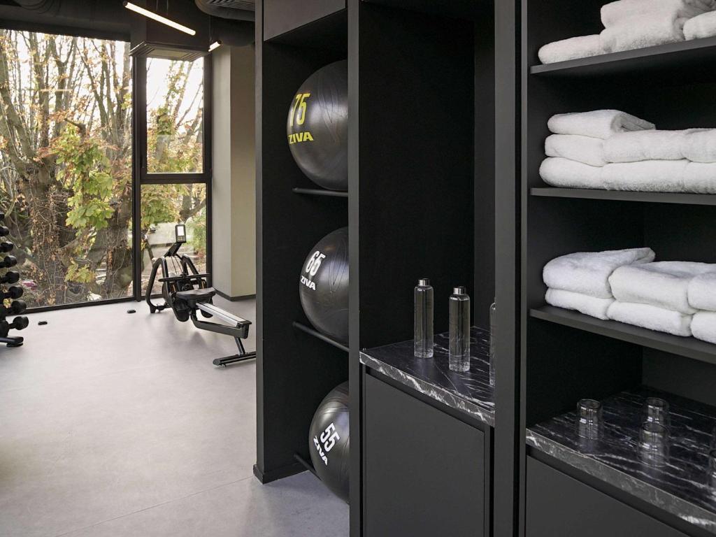 Fitness centrum a/nebo fitness zařízení v ubytování TRIBE Lyon Croix Rousse