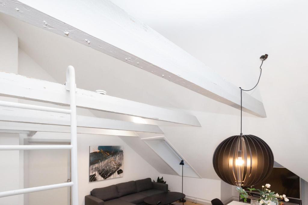 Posezení v ubytování Come Stay in An oasis of life, comfort & style
