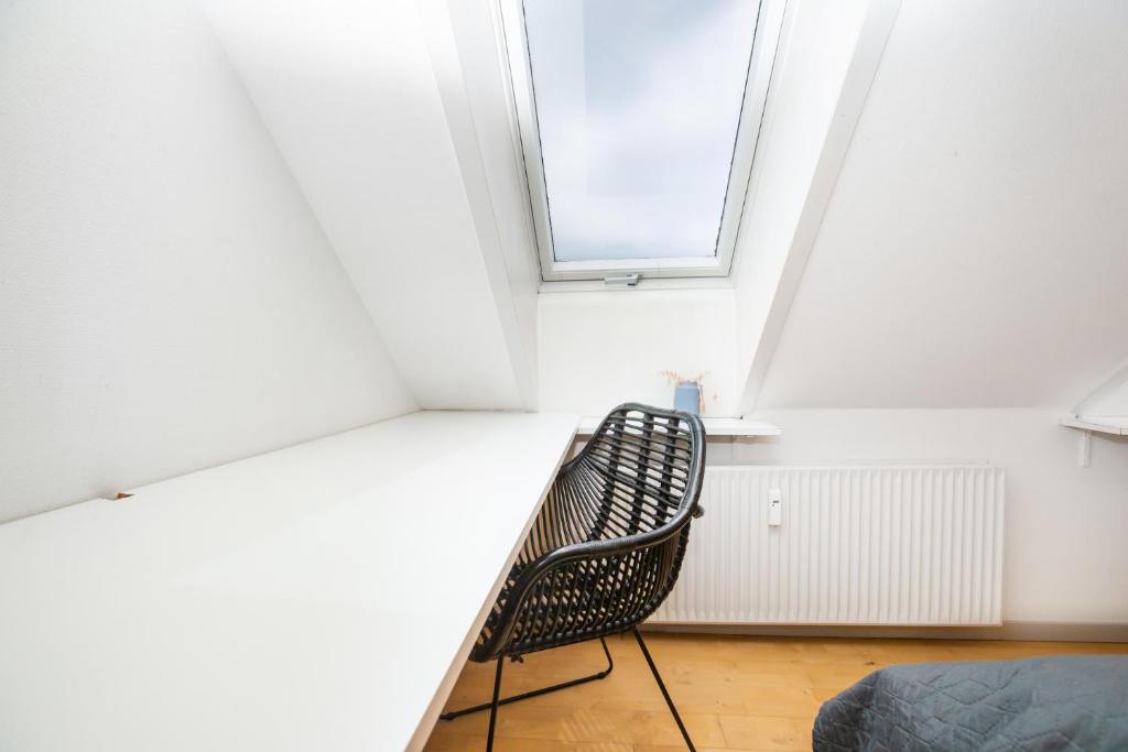 Postel nebo postele na pokoji v ubytování Come Stay in An oasis of life, comfort & style