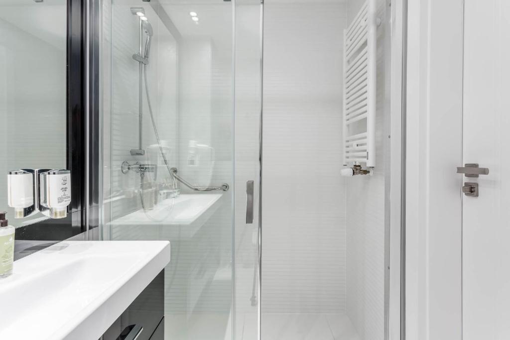 Deo Plaza Premium by Rent like home - Resim 29