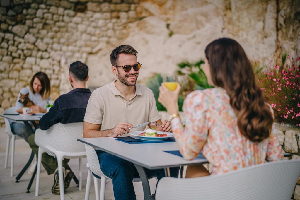 Hosté ubytování Kul IN Ablana