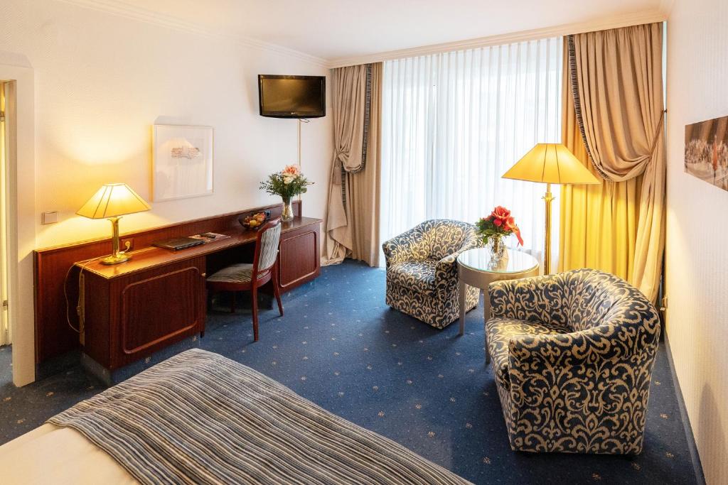 Bernstein Hotel Villa Kastania - 12