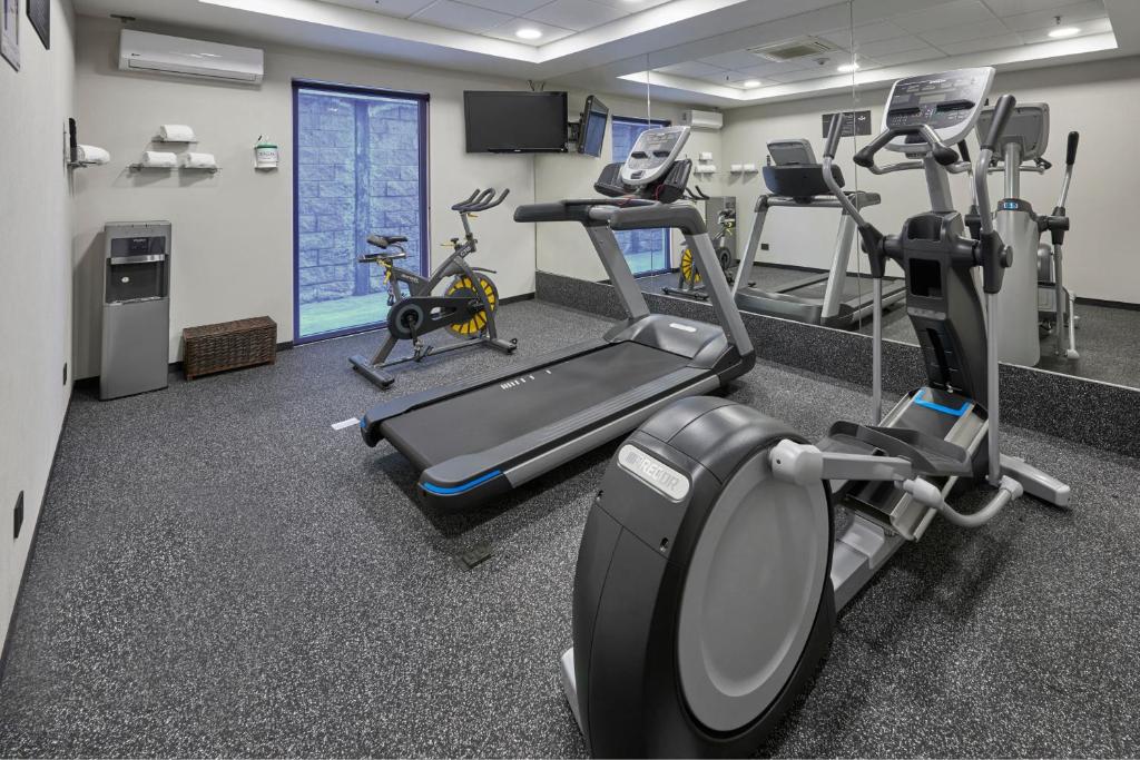 Fitness centrum a/nebo fitness zařízení v ubytování City Express by Marriott Tijuana Rio