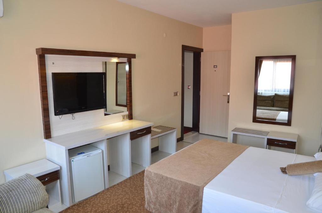 Napa Hotel - Economy Double Or Twin Room