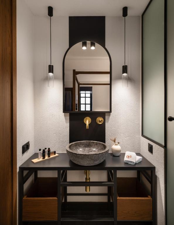 Unedo All Seasons Boutique Hotel - 3