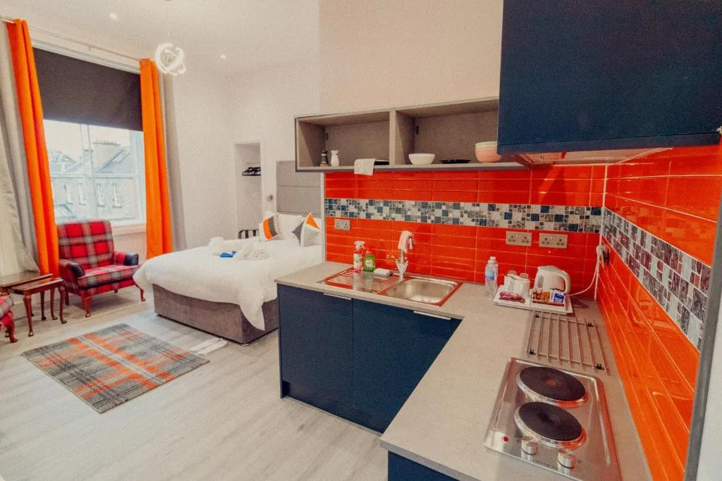Mayfield Suites
